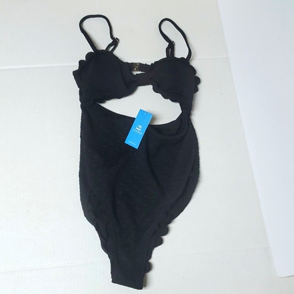 NWT The Cupshe Black Knotted Scalloped One Piece Swimsuit Small - Picture 7 of 12